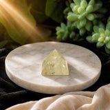 Citrine Pyramid - Lítill