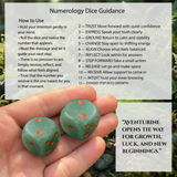 🎲 Green Aventurine — Intention & Decision Dice